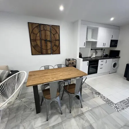 Apartment Moderno Duplex Coastal Style *