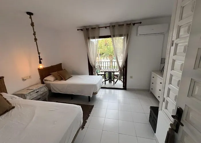 Moderno Duplex Coastal Style *